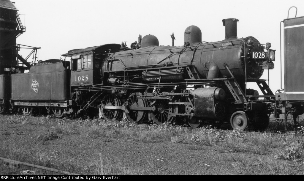 MILW 4-6-0 #1028 - MIlwaukee Road